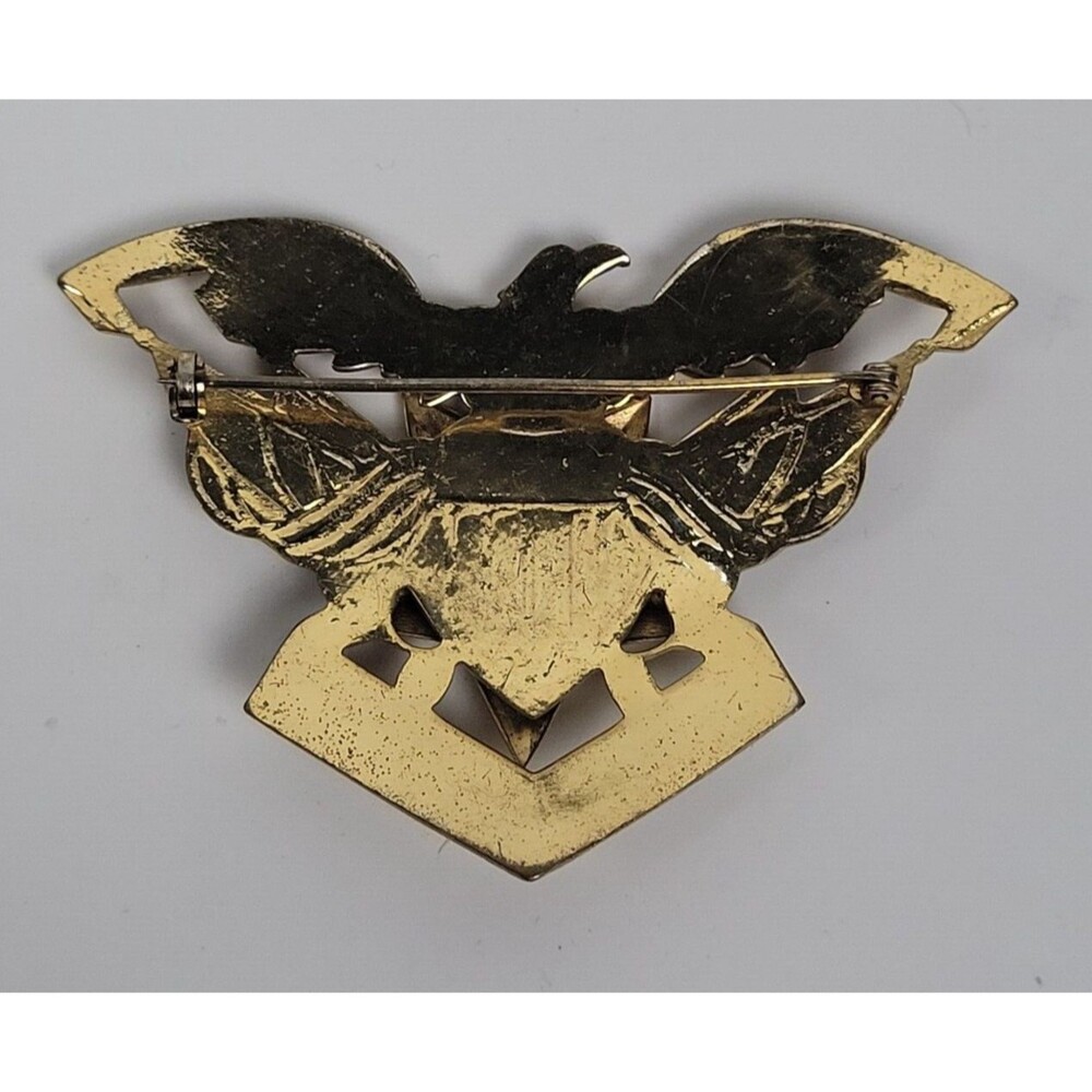Vintage WWII Era Officer Cap Eagle Painted Sweetheart Pin - Picture 2 of 2